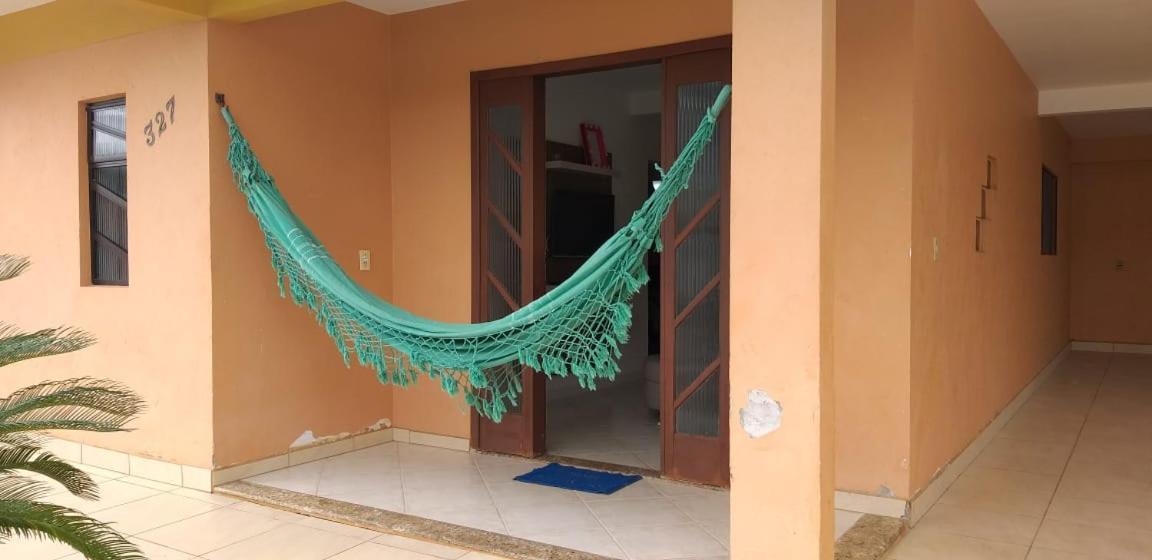 Casa 02 Dorm Na Rua Salmao Villa Bombinhas Exteriör bild