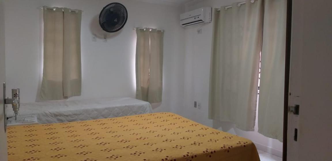 Casa 02 Dorm Na Rua Salmao Villa Bombinhas Exteriör bild
